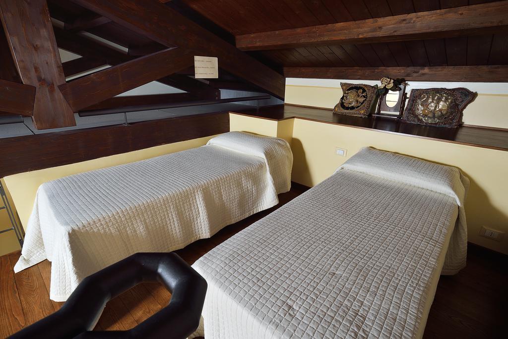 Agriturismo I Granai Crocemaroggia Eksteriør bilde
