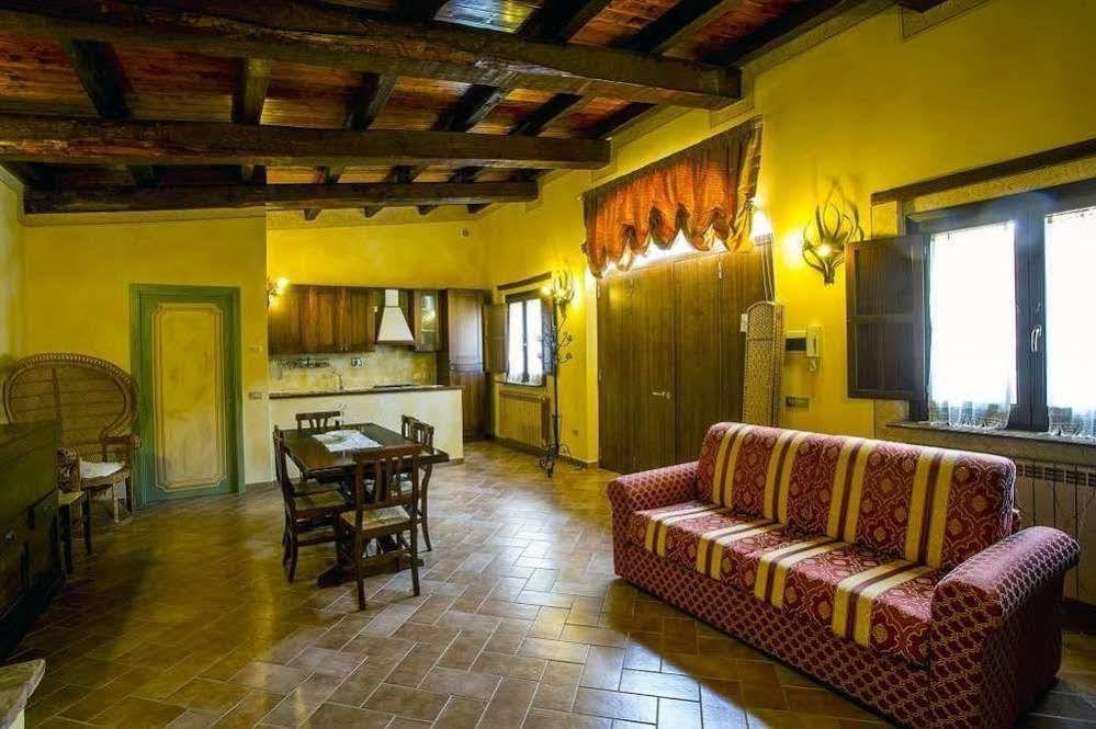 Agriturismo I Granai Crocemaroggia Eksteriør bilde