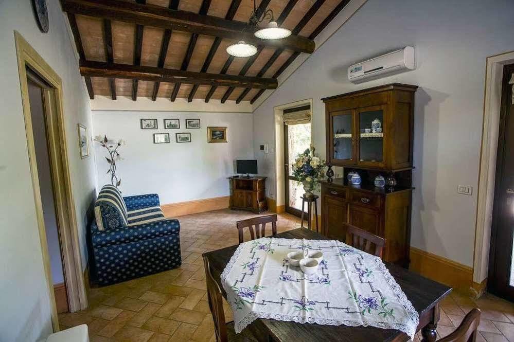 Agriturismo I Granai Crocemaroggia Eksteriør bilde